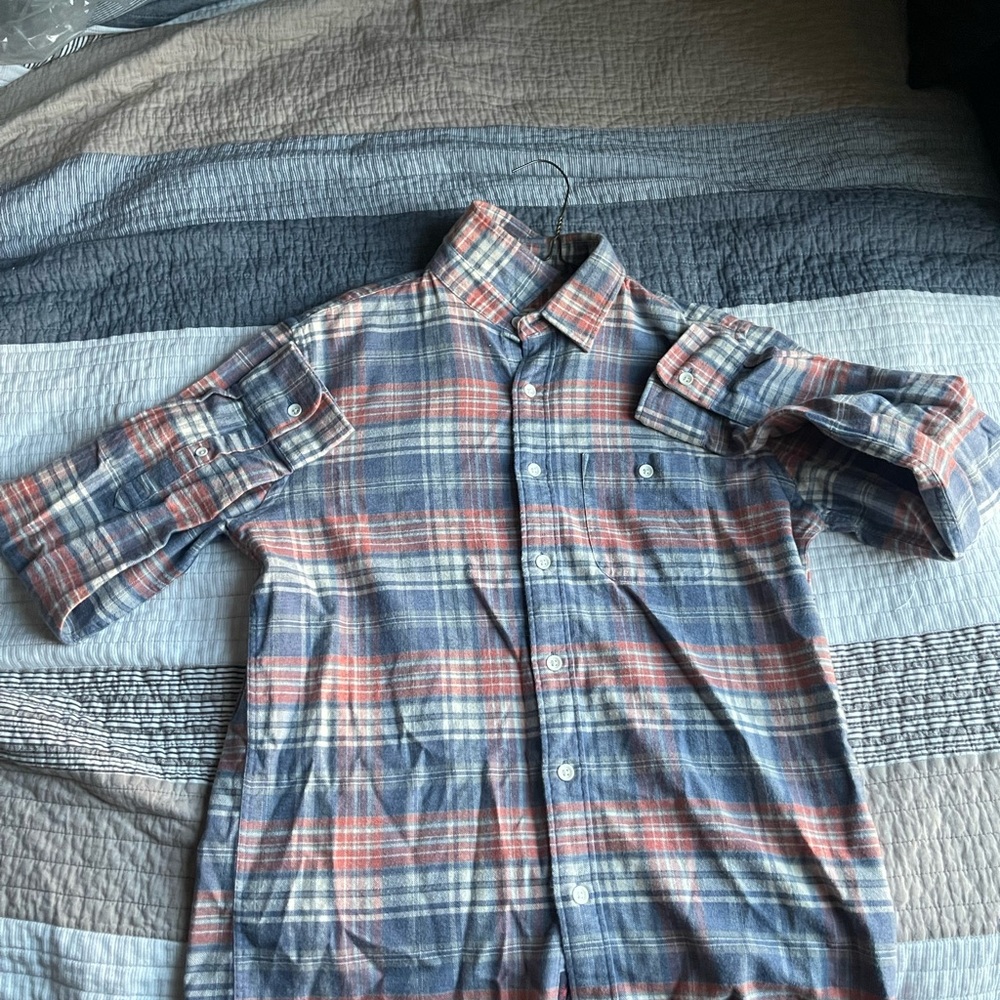 Faherty Casual Button Down Shirt in Blue and Red